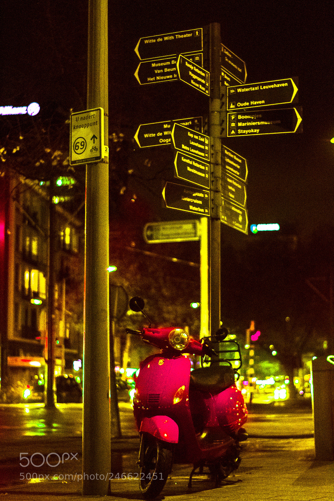 Canon EOS 700D (EOS Rebel T5i / EOS Kiss X7i) sample photo. Scooter rotterdam photography