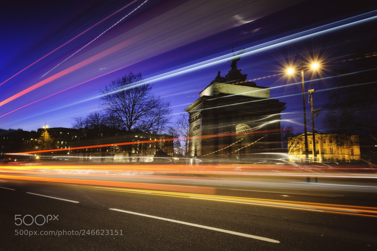 Nikon D800 sample photo. Streaming city lights photography