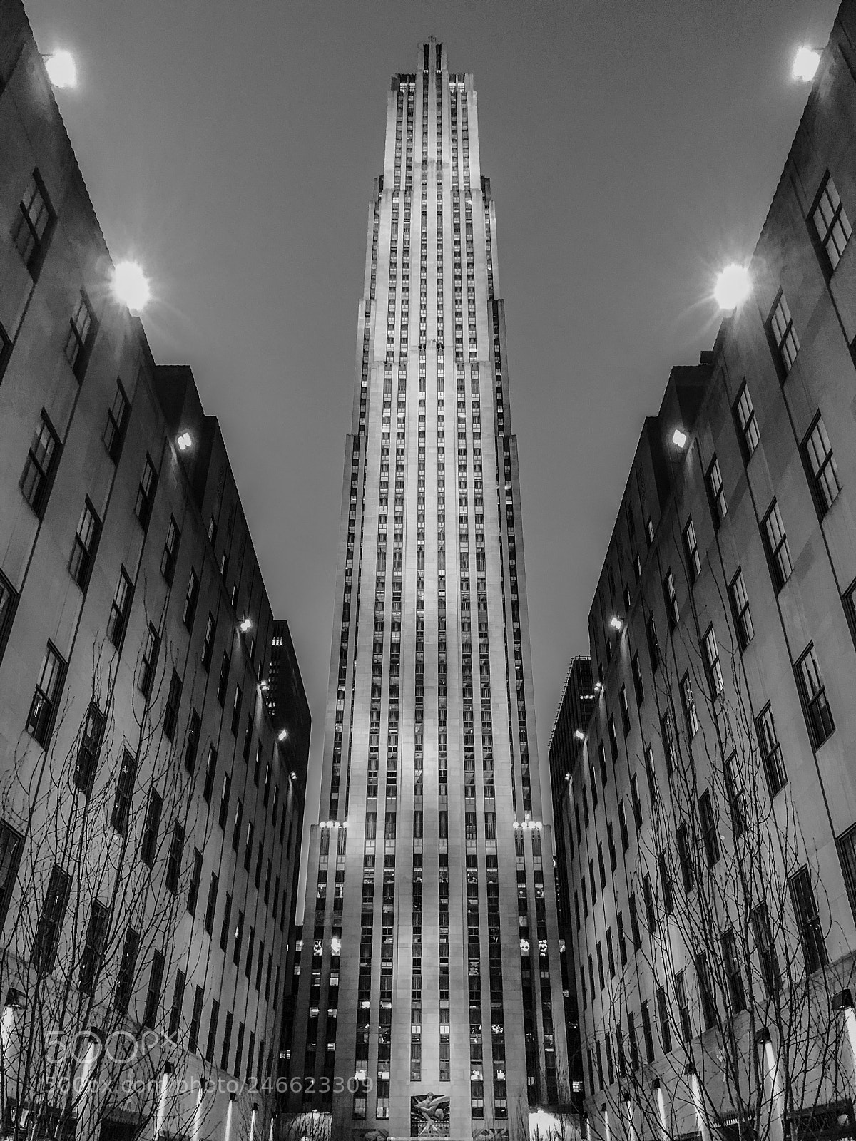 Apple iPhone X sample photo. Rockefeller center photography