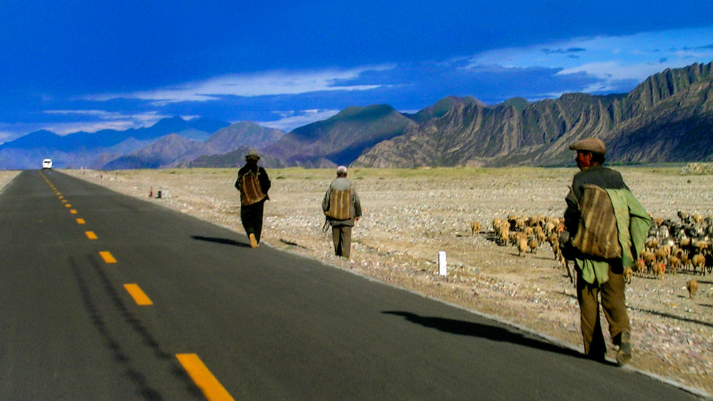 Nikon E3700 sample photo. High road in tibet photography