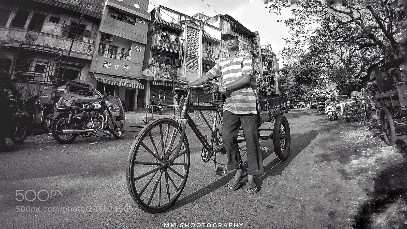Samsung Galaxy S8+ sample photo. Cycle man photography