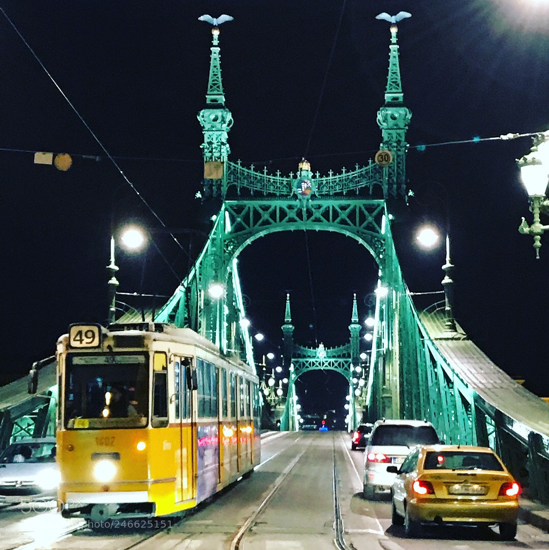 Apple iPhone 7 sample photo. Budapest photography