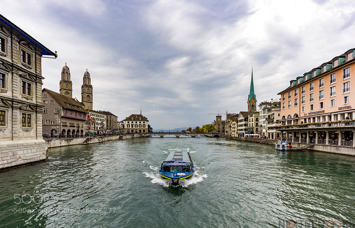 Canon EOS 550D (EOS Rebel T2i / EOS Kiss X4) sample photo. Zurich, switzerland photography