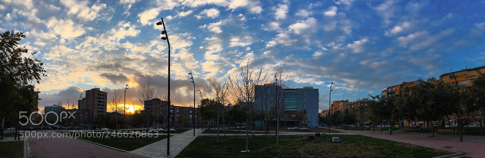 Apple iPhone SE sample photo. Jardins de can xiringoi photography