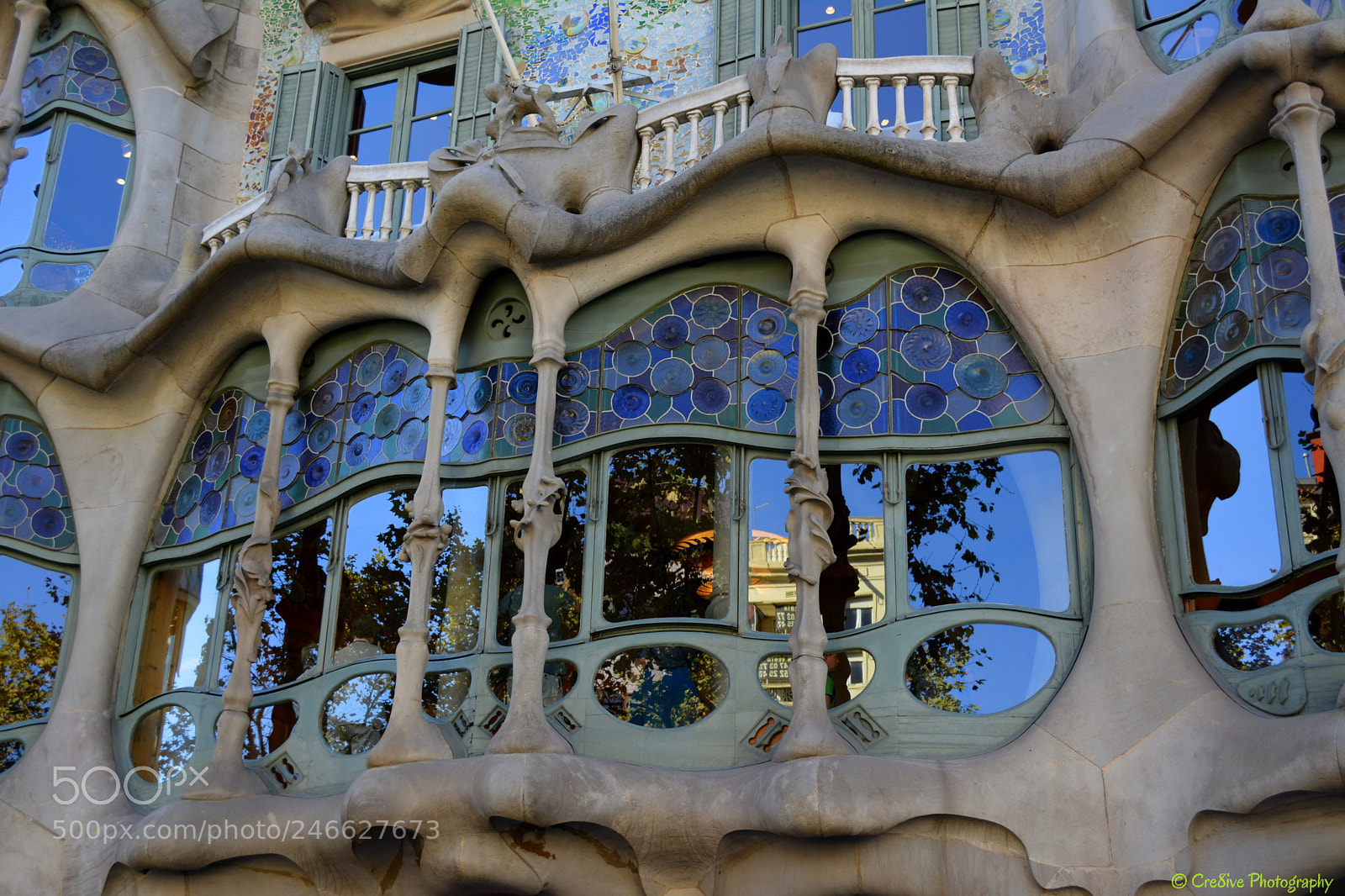 Nikon D5200 sample photo. Elements of gaudi's casa photography