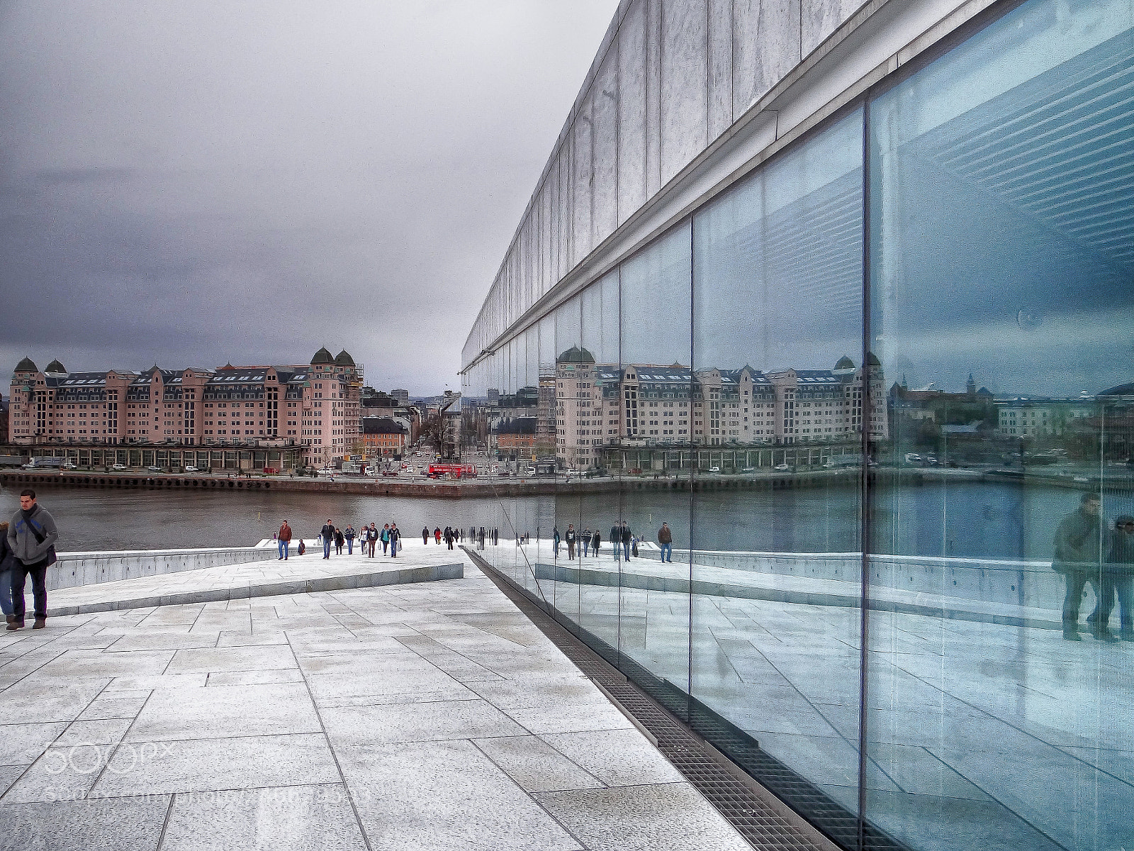 Sony Cyber-shot DSC-HX100V sample photo. Reflections in oslo photography