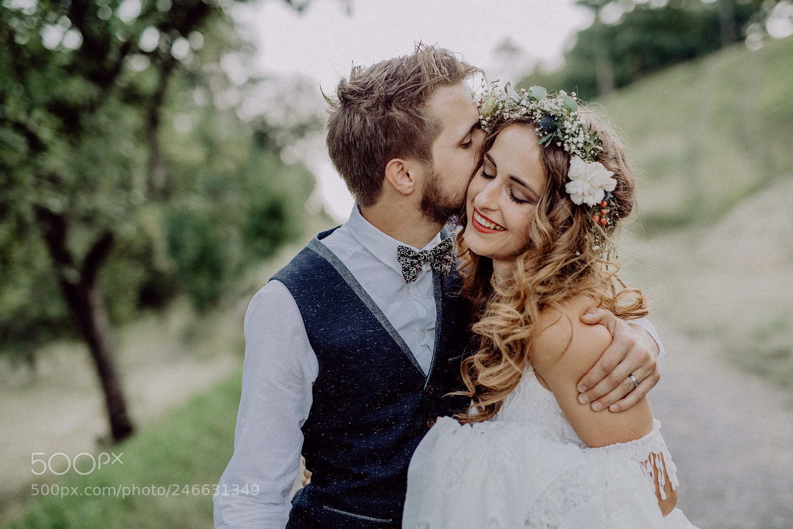 Nikon D5 sample photo. Beautiful bride and groom photography