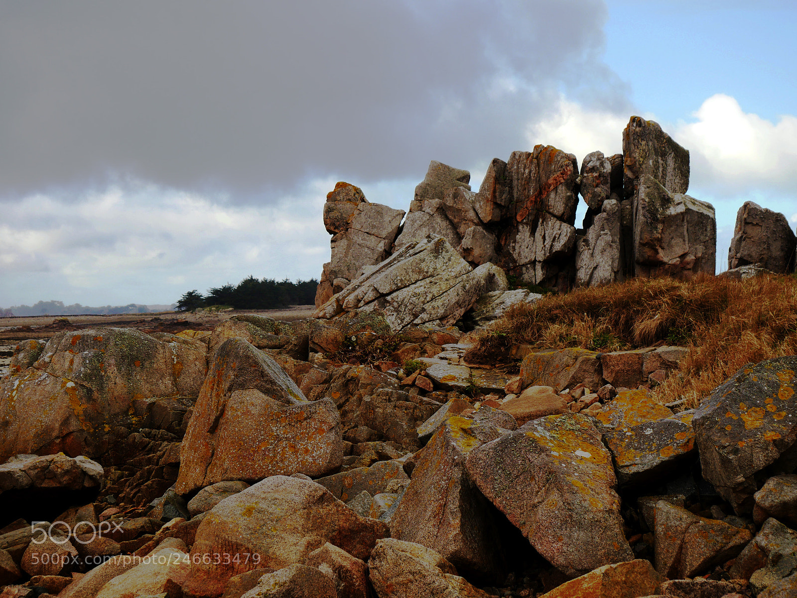 Panasonic Lumix DMC-GX85 (Lumix DMC-GX80 / Lumix DMC-GX7 Mark II) sample photo. Up to the rocks photography