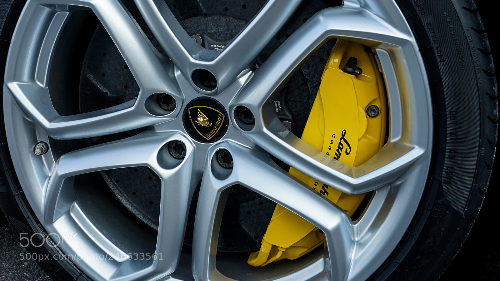 Sony a7 II sample photo. Lamborghini lp700-4 photography