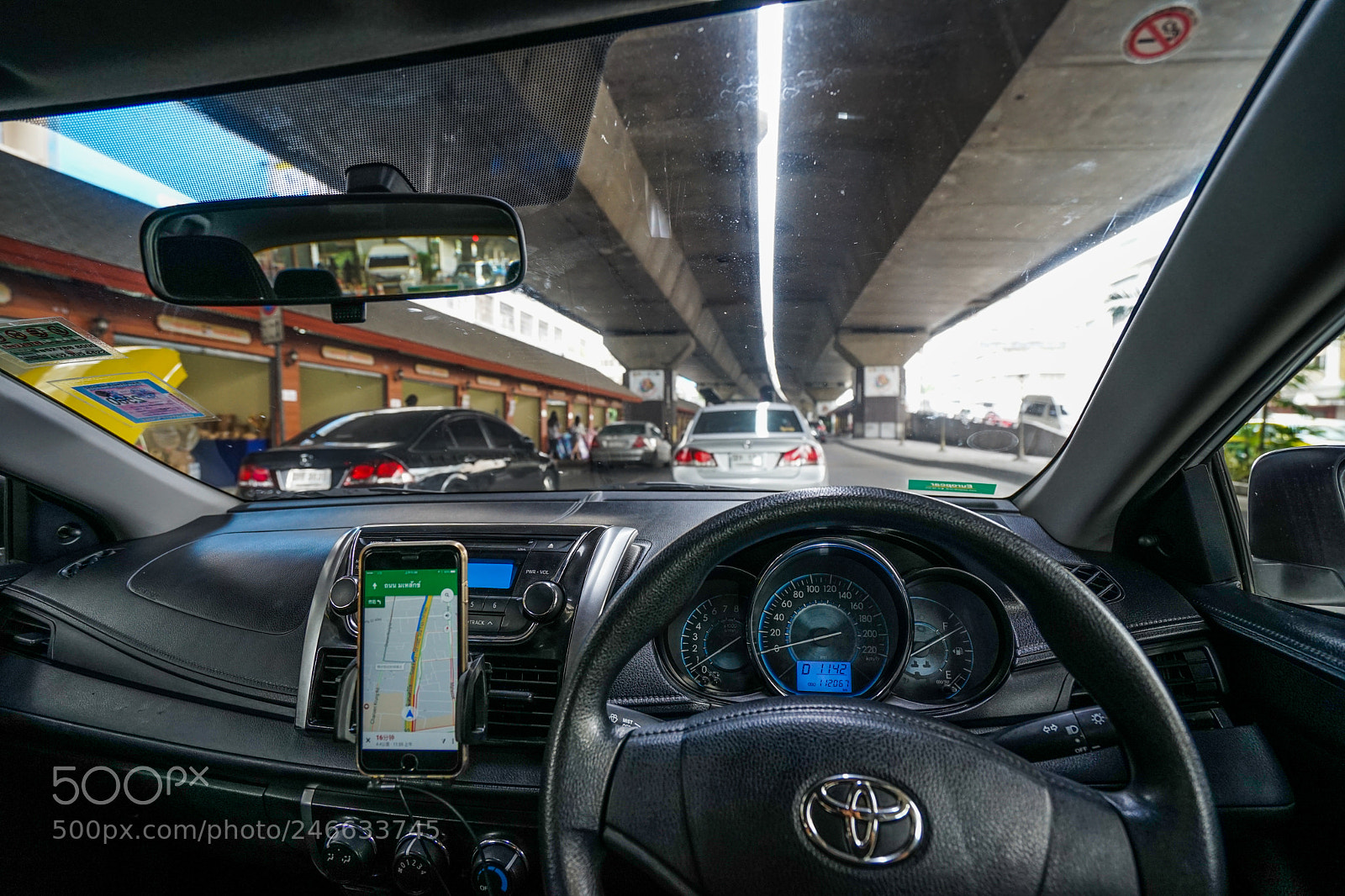 Sony a7 II sample photo. Driving in bangkok 曼谷开车 photography