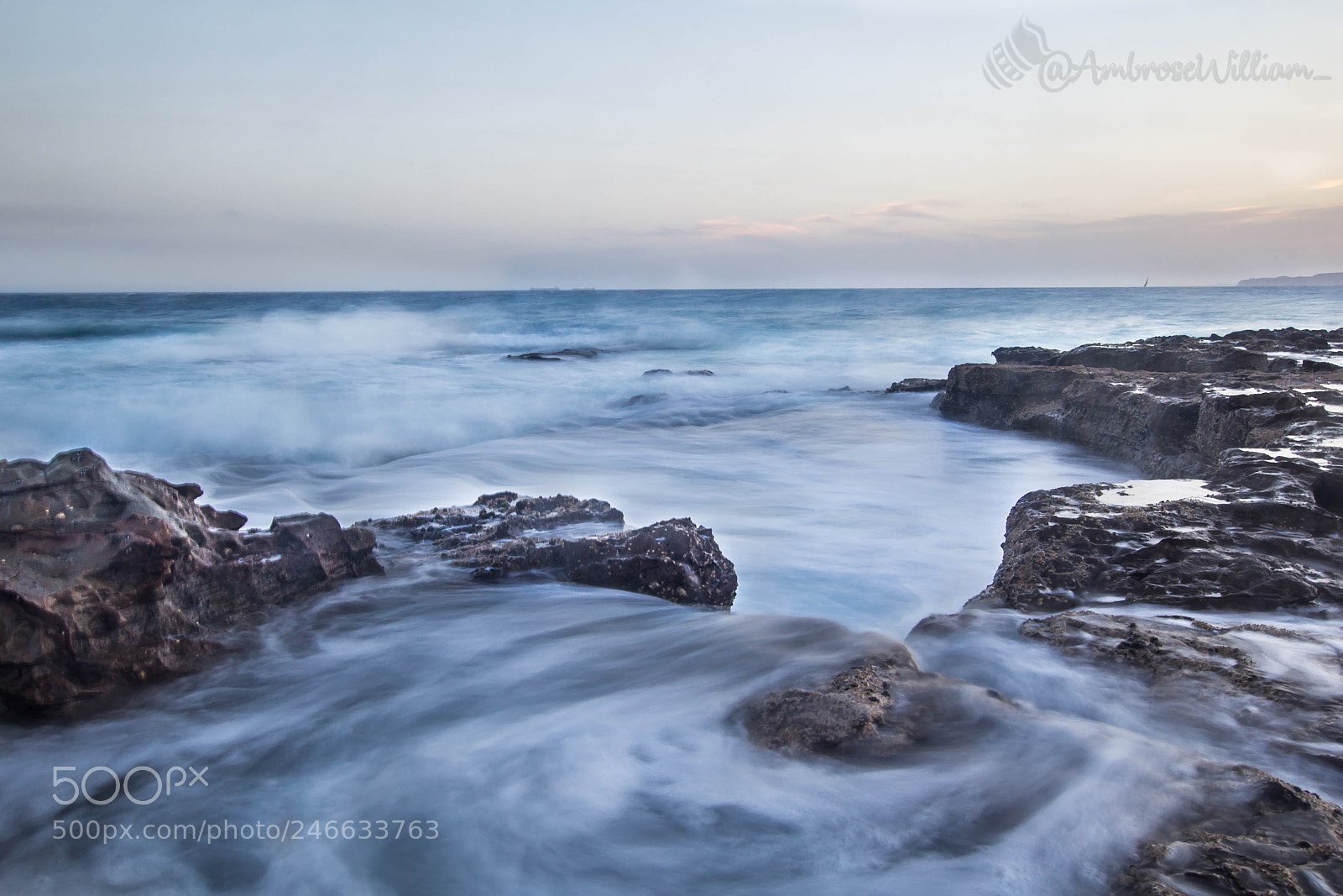 Canon EOS 60D sample photo. Dreamy whirlpools. photography