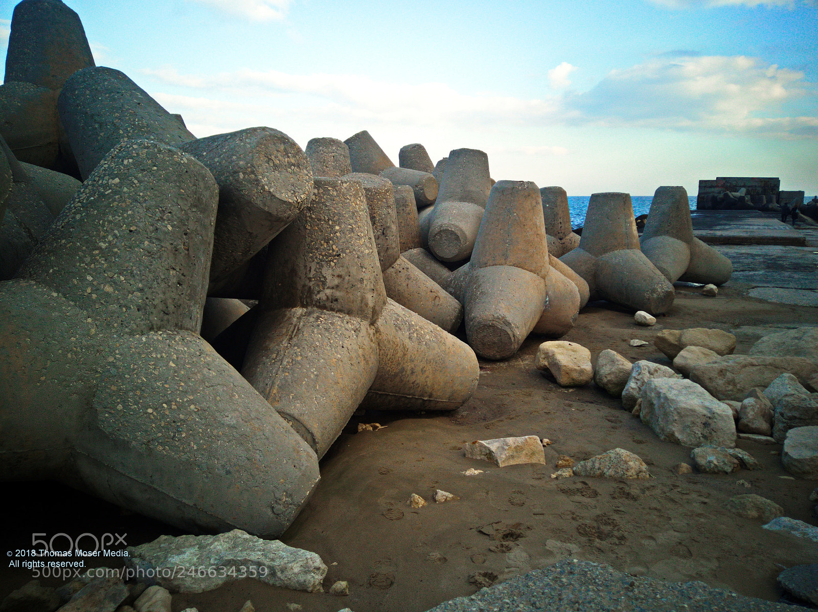 HTC 10 sample photo. Черное море - land protection modules photography