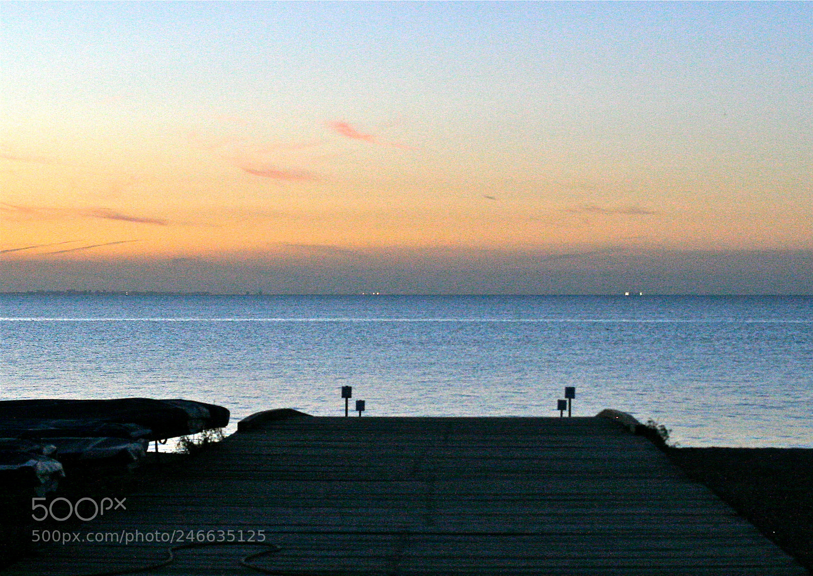 Canon EOS 30D sample photo. Peach above the beach photography
