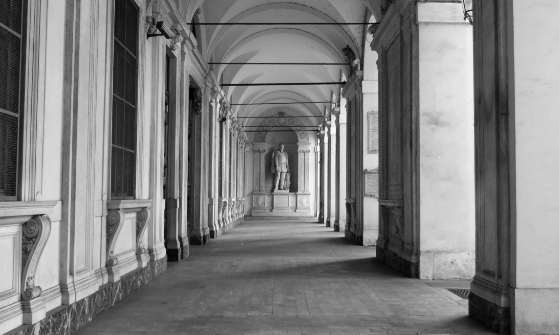 Fujifilm FinePix F30 sample photo. Portico palazzo di città, torino 2017 photography