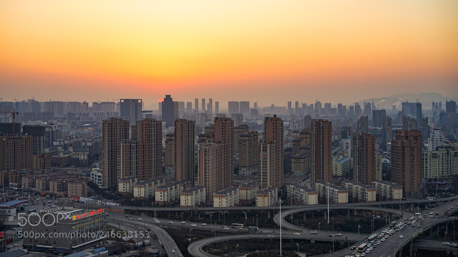 Sony a7 II sample photo. The hour of twilight 黄昏时刻 photography