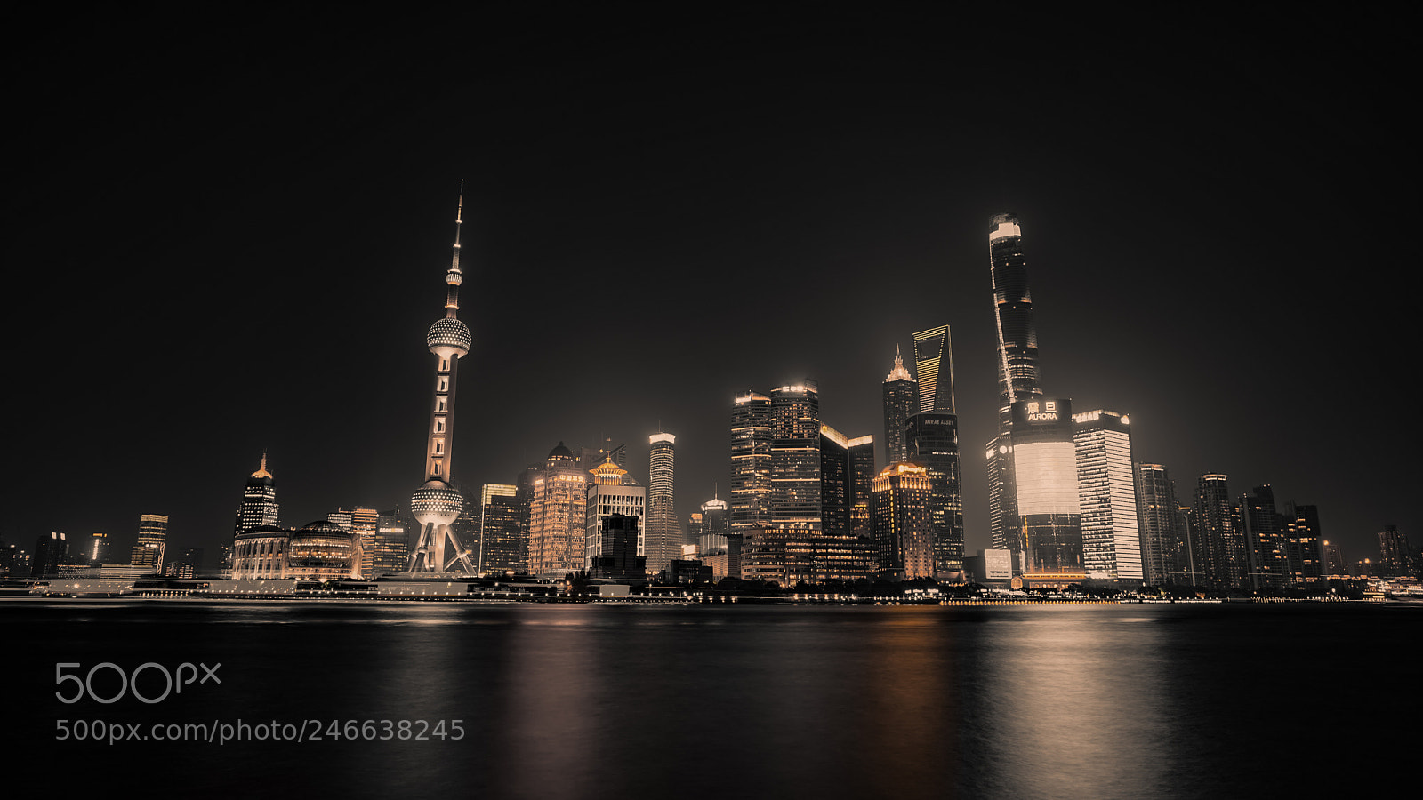 Sony a7 II sample photo. Street in shanghai 上海街拍 photography