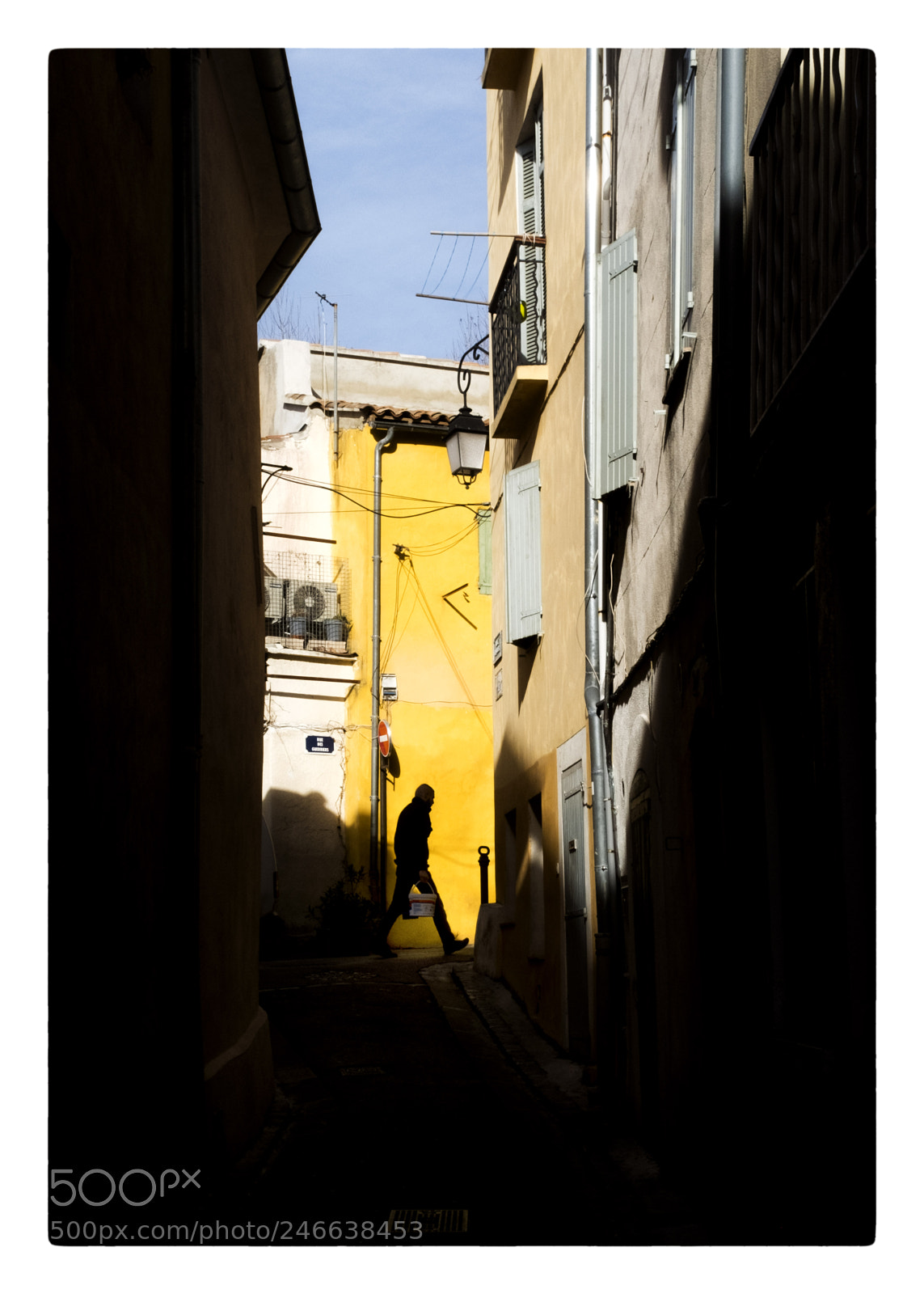 Fujifilm X100F sample photo. Street photography