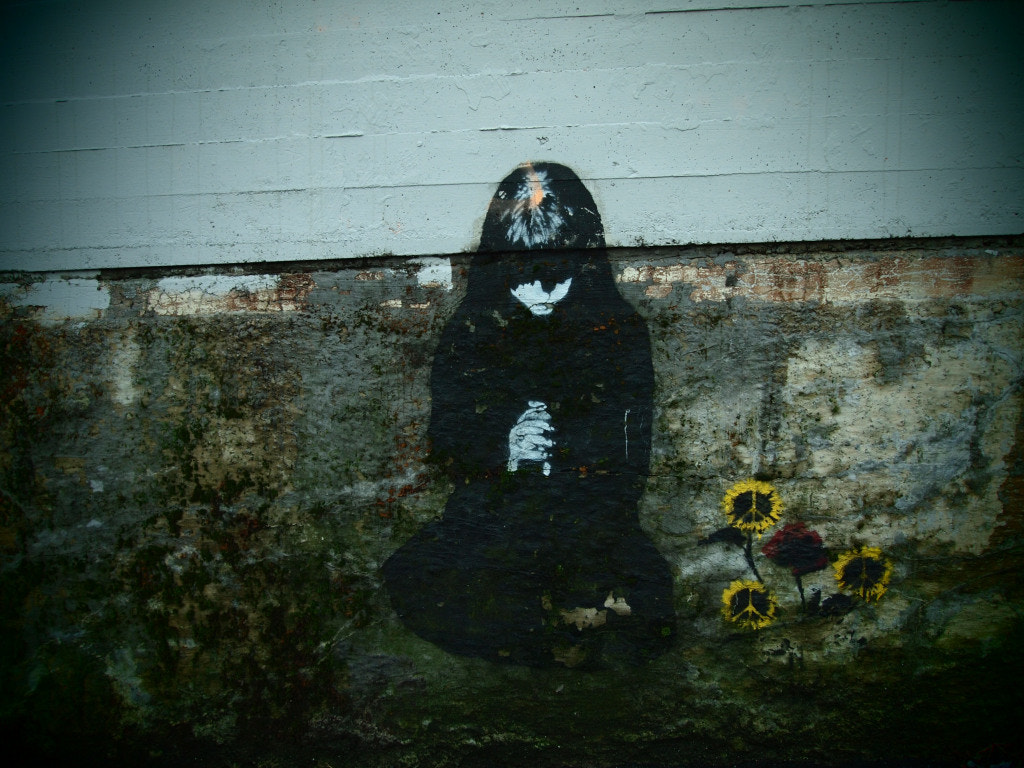 Olympus PEN E-P1 sample photo. Street art in bergen photography