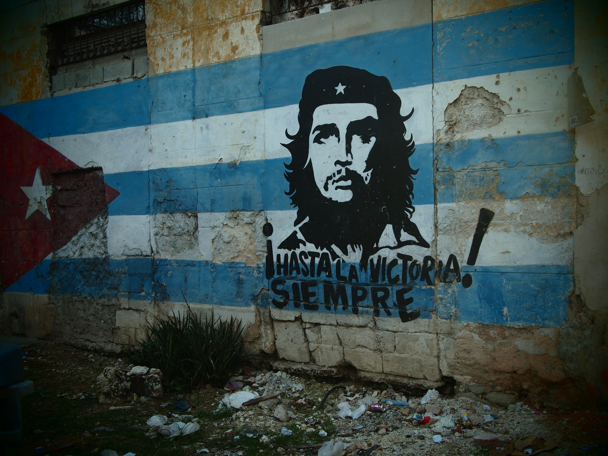 Olympus PEN E-P1 sample photo. Mural of che guevara photography