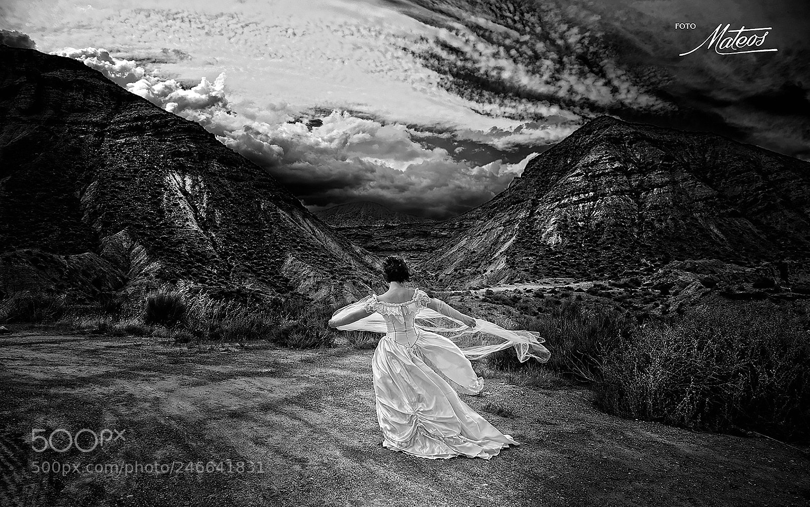 Canon EOS 5D sample photo. Storm photography