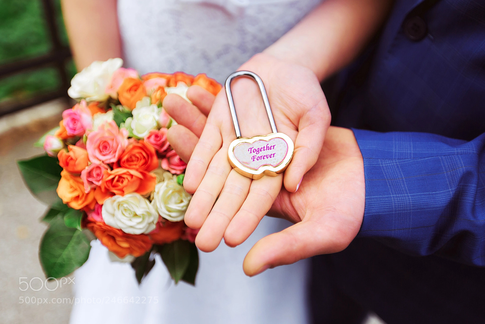 Canon EOS 5D Mark II sample photo. Newlyweds hold the lock photography