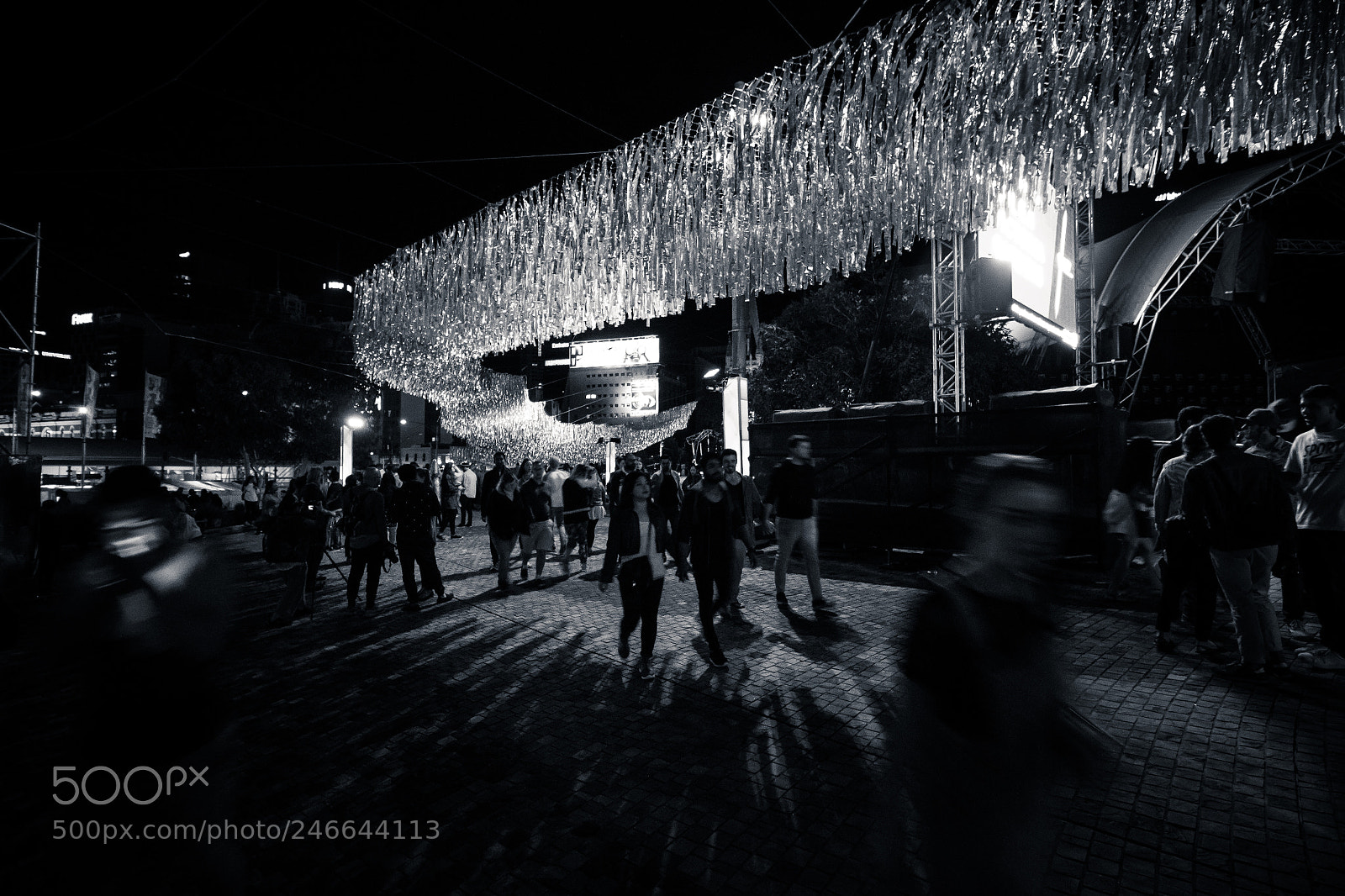 Canon EOS 500D (EOS Rebel T1i / EOS Kiss X3) sample photo. White night melbourne, 2018 photography