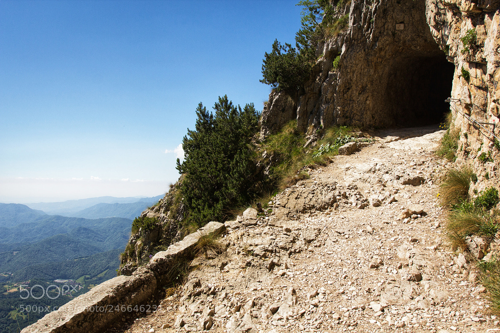 Canon EOS 60D sample photo. Strada delle 52 gallerie photography