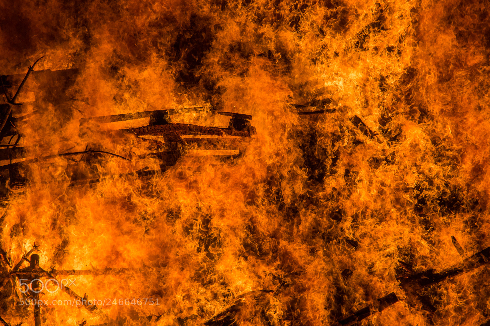 Canon EOS 700D (EOS Rebel T5i / EOS Kiss X7i) sample photo. Fire photography