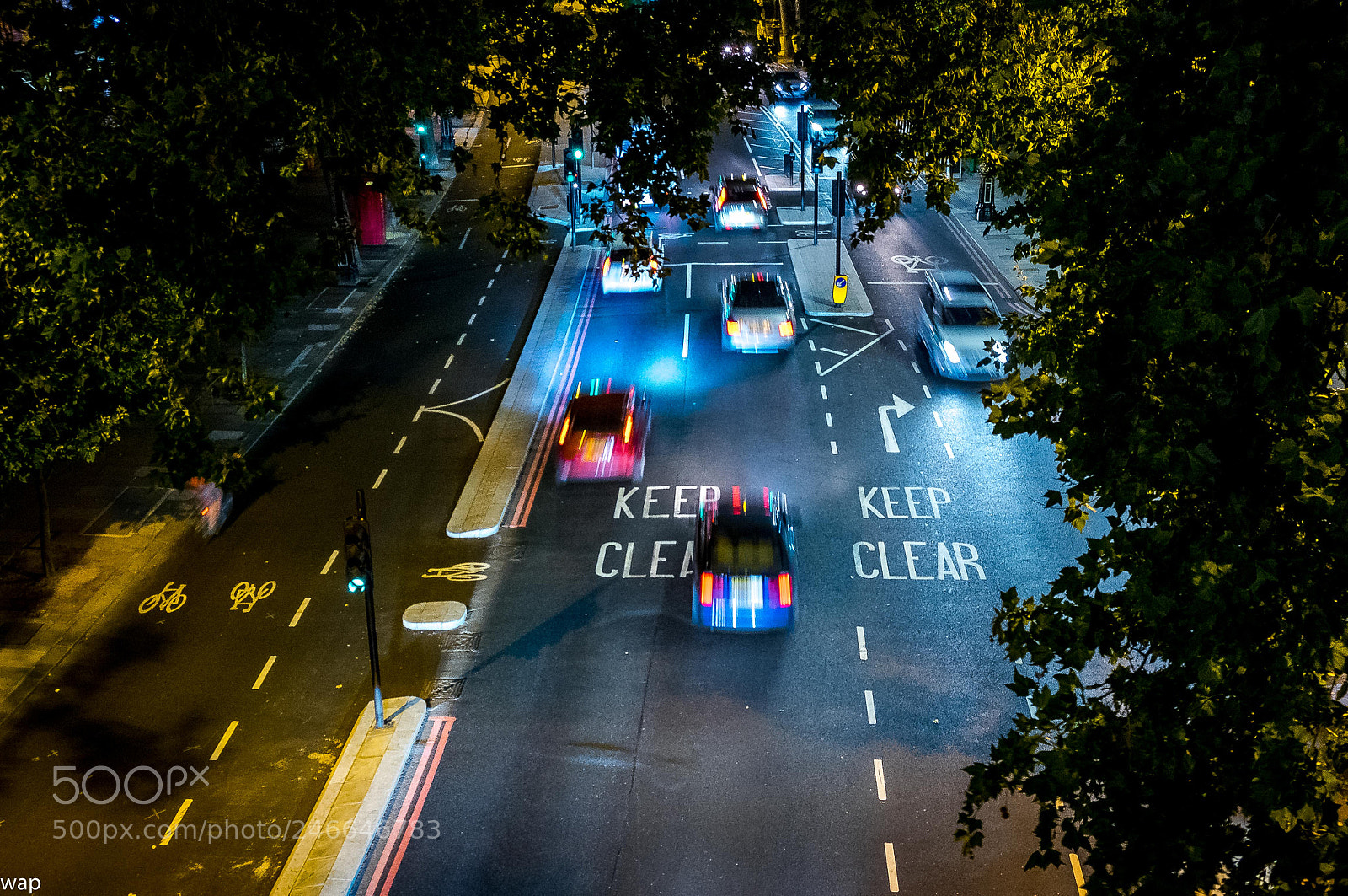 Fujifilm X-T1 sample photo. Keep clear! photography