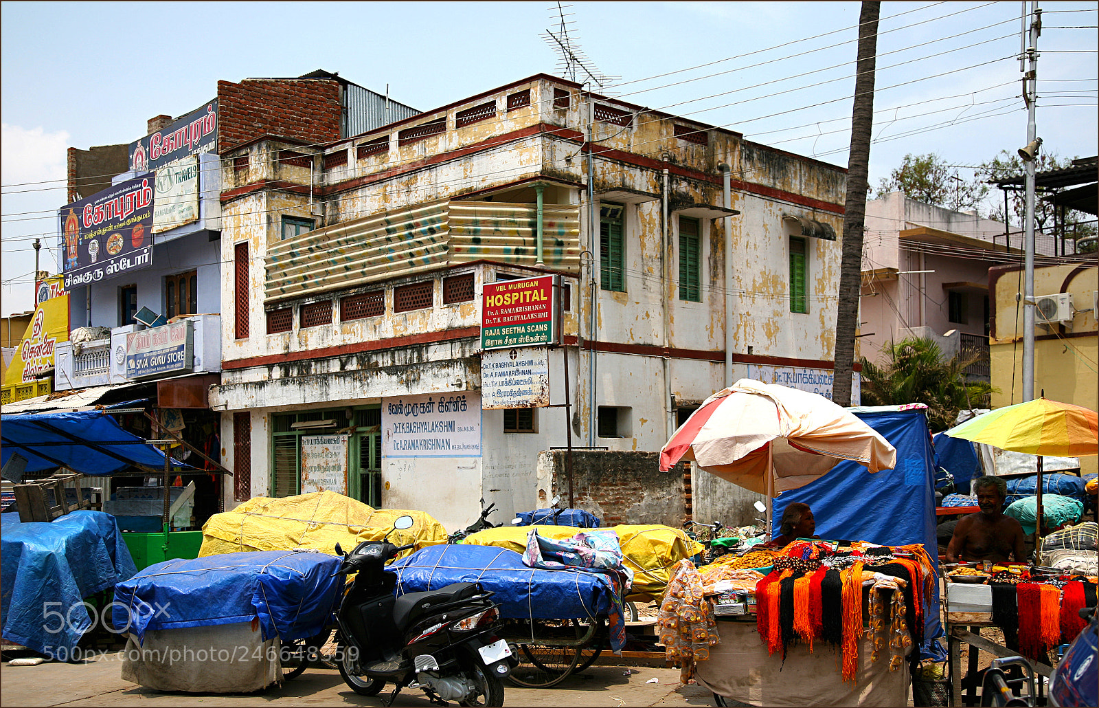 Canon EOS 5D sample photo. It's better to stay photography
