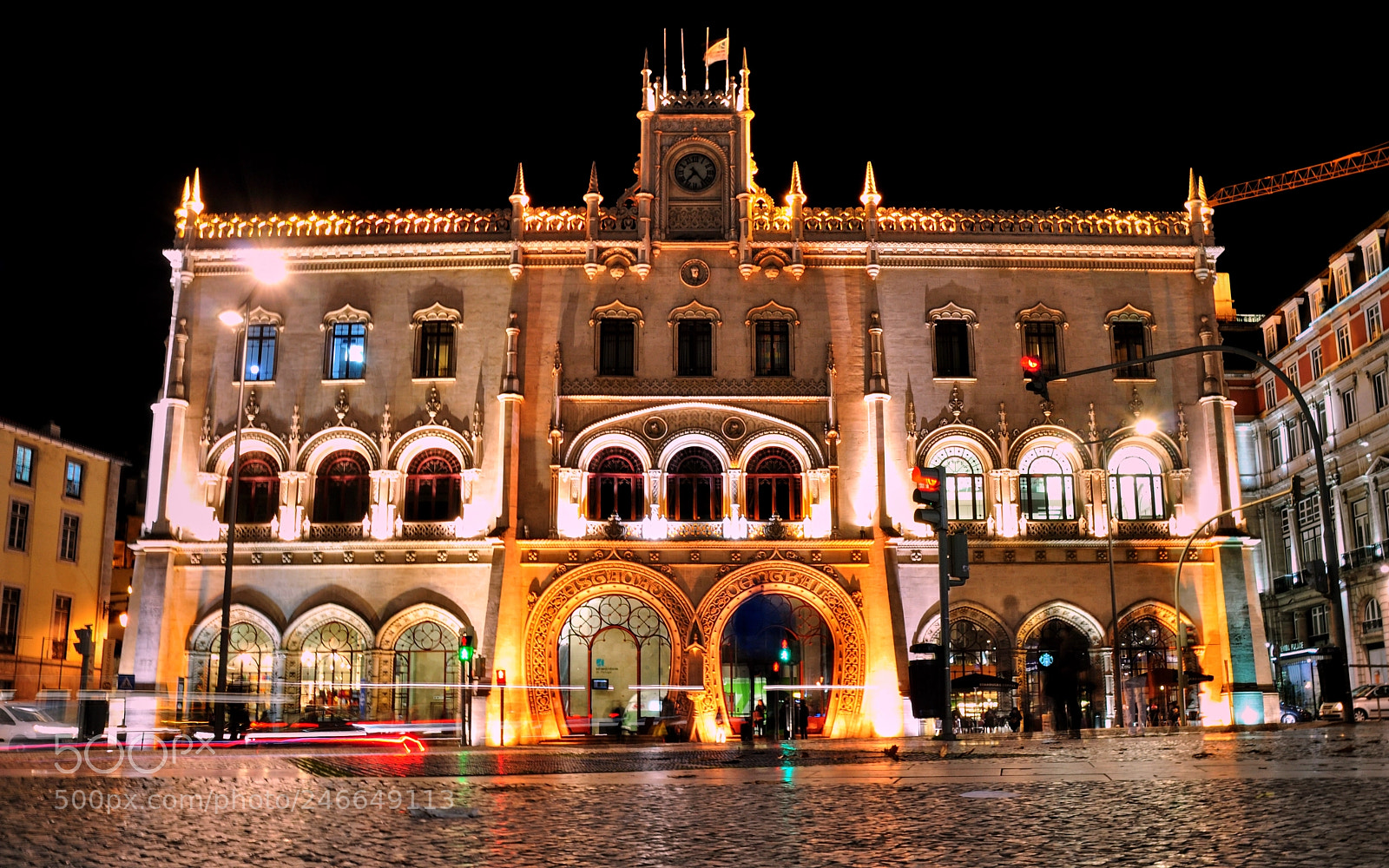 Nikon D5000 sample photo. Rossio station photography