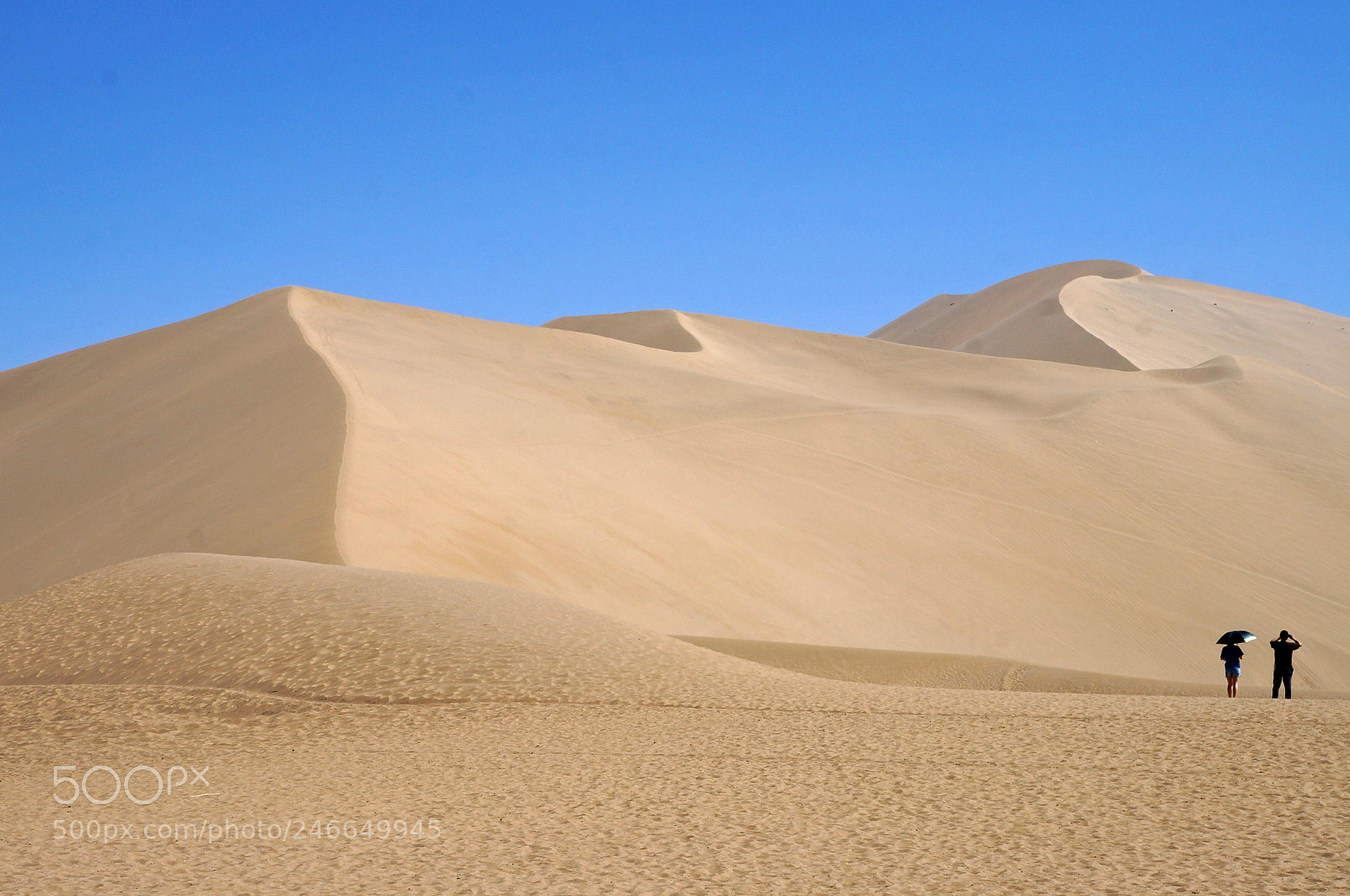 Sony Alpha NEX-F3 sample photo. Singing sand mountain photography