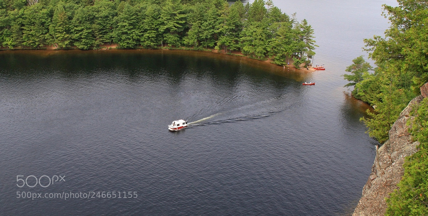 Canon EOS 7D sample photo. A boat photography