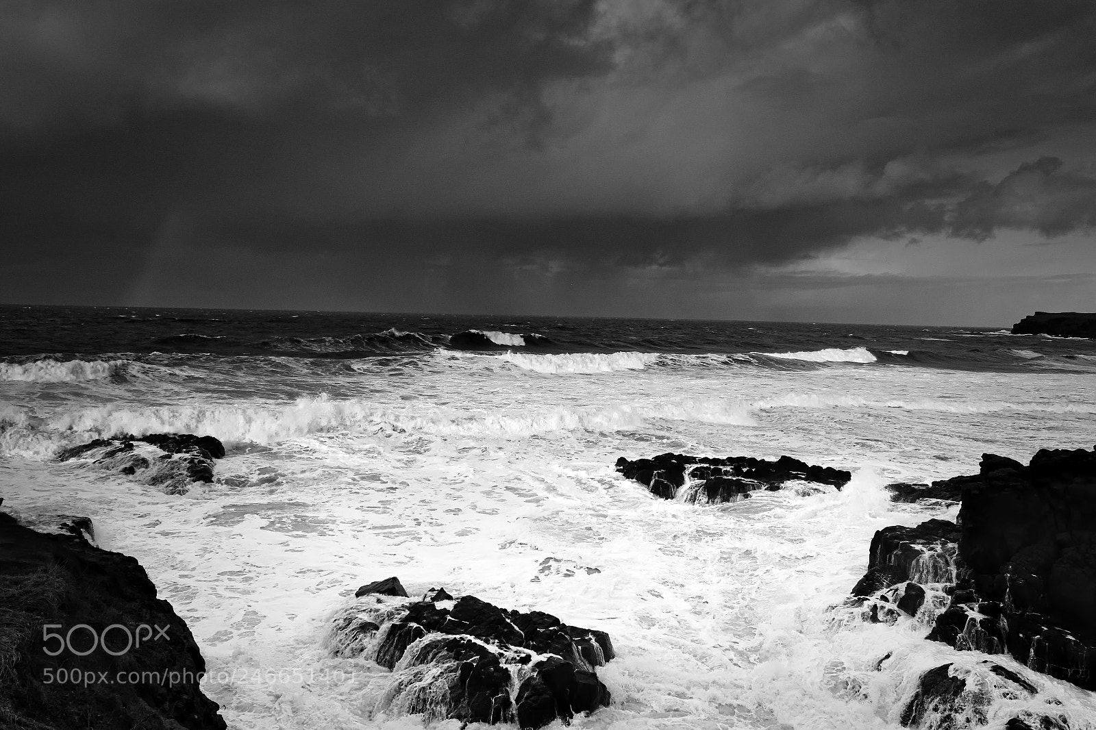 Canon EF-S 18-55mm F3.5-5.6 IS sample photo. Sea photography