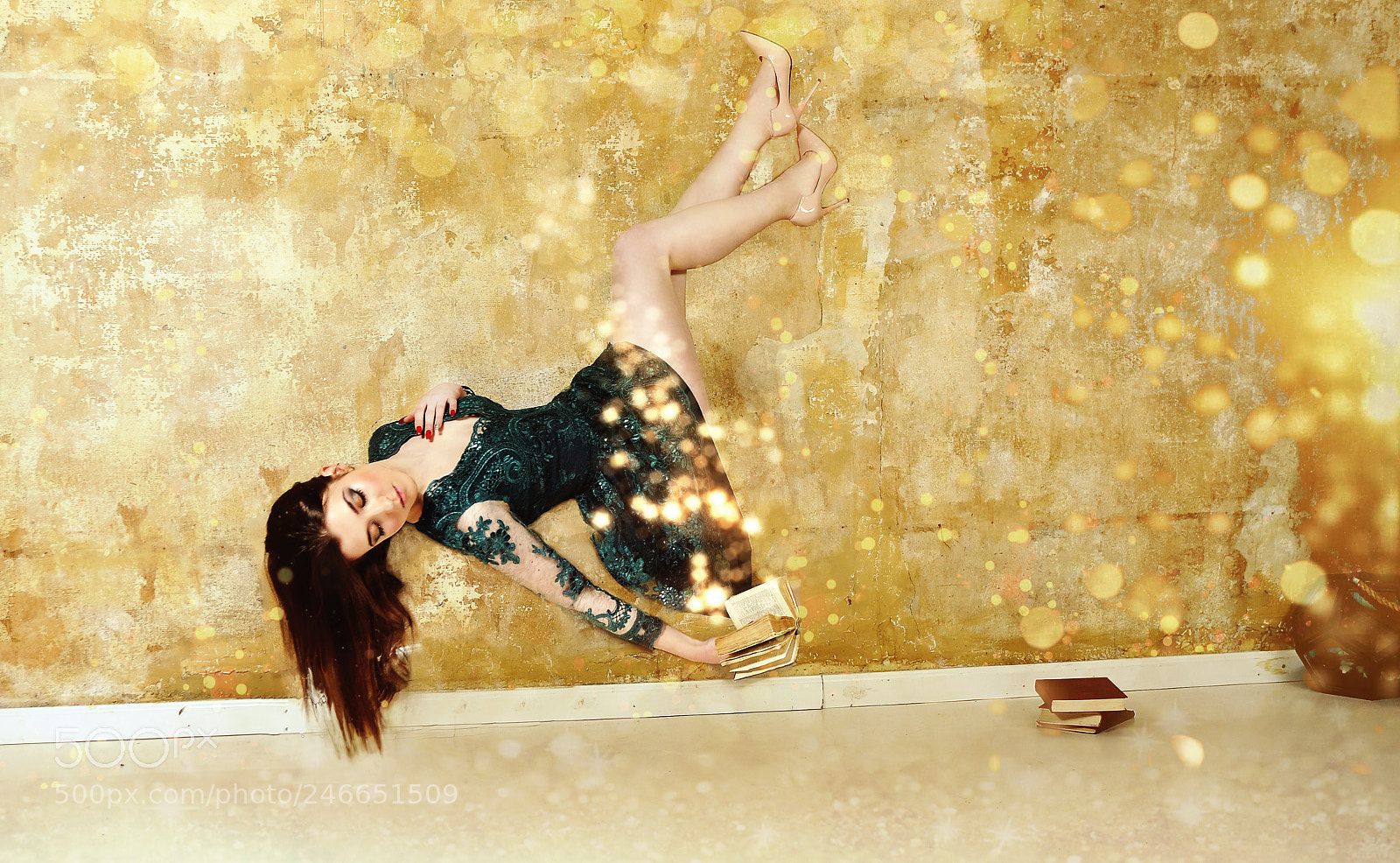 Nikon D90 sample photo. Marvel book photography