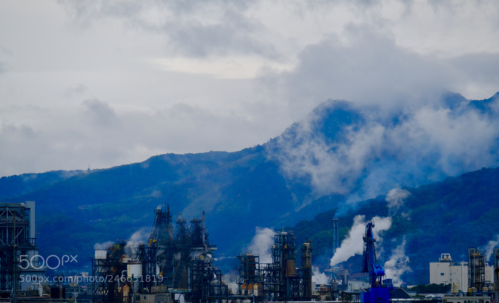 Fujifilm X-Pro2 sample photo. 工場 factories photography