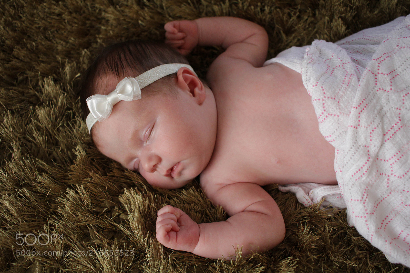 Canon EOS 60D sample photo. Kaia sleeps photography
