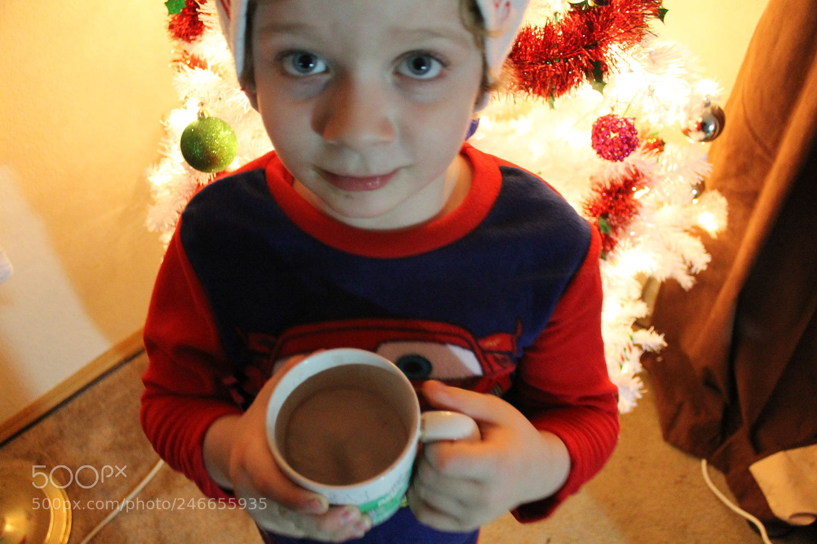 Canon EOS 1100D (EOS Rebel T3 / EOS Kiss X50) sample photo. Honest and innocent photography