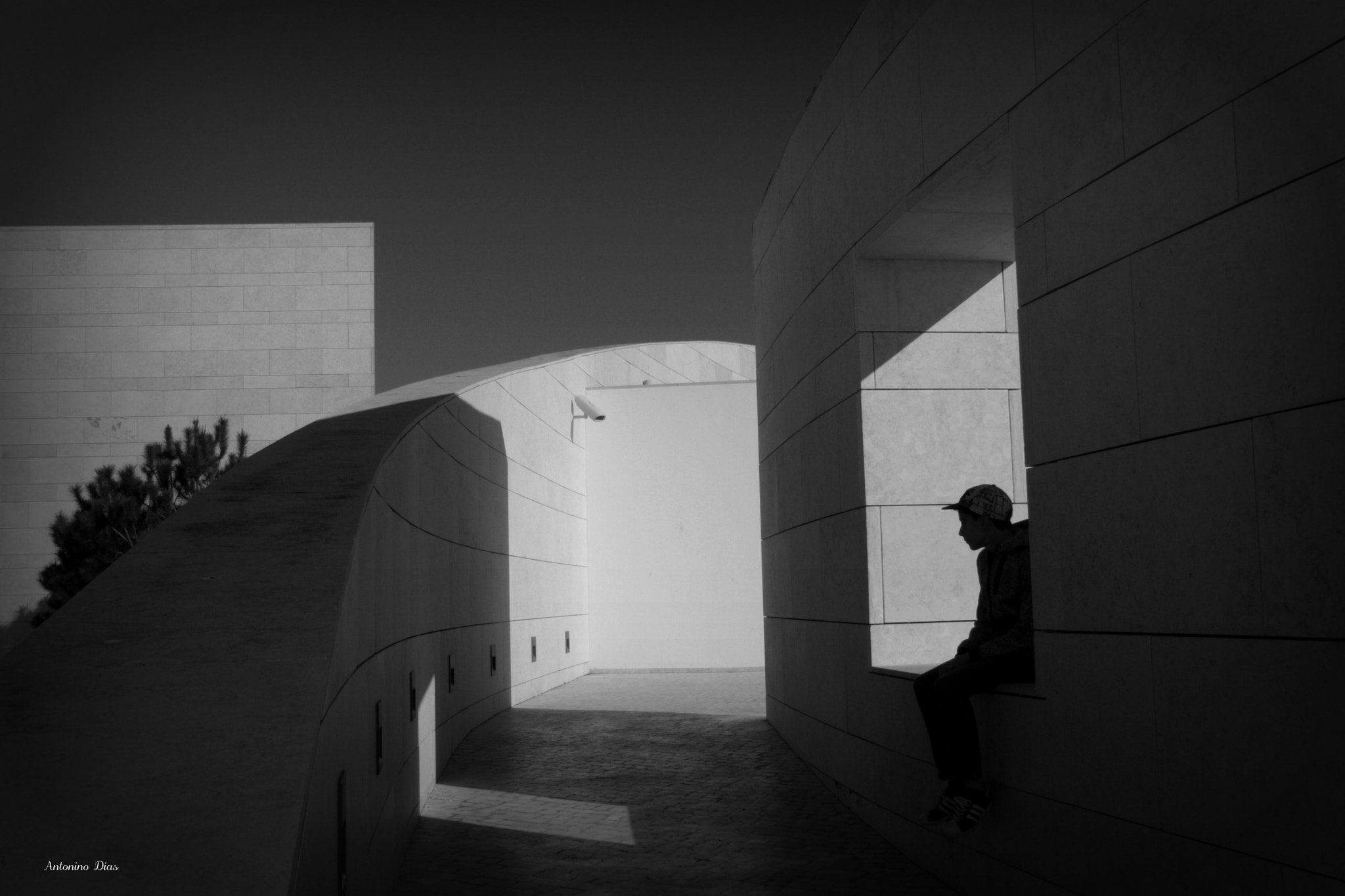 Sigma 18-200mm f/3.5-6.3 DC OS sample photo. Luz e sombras photography