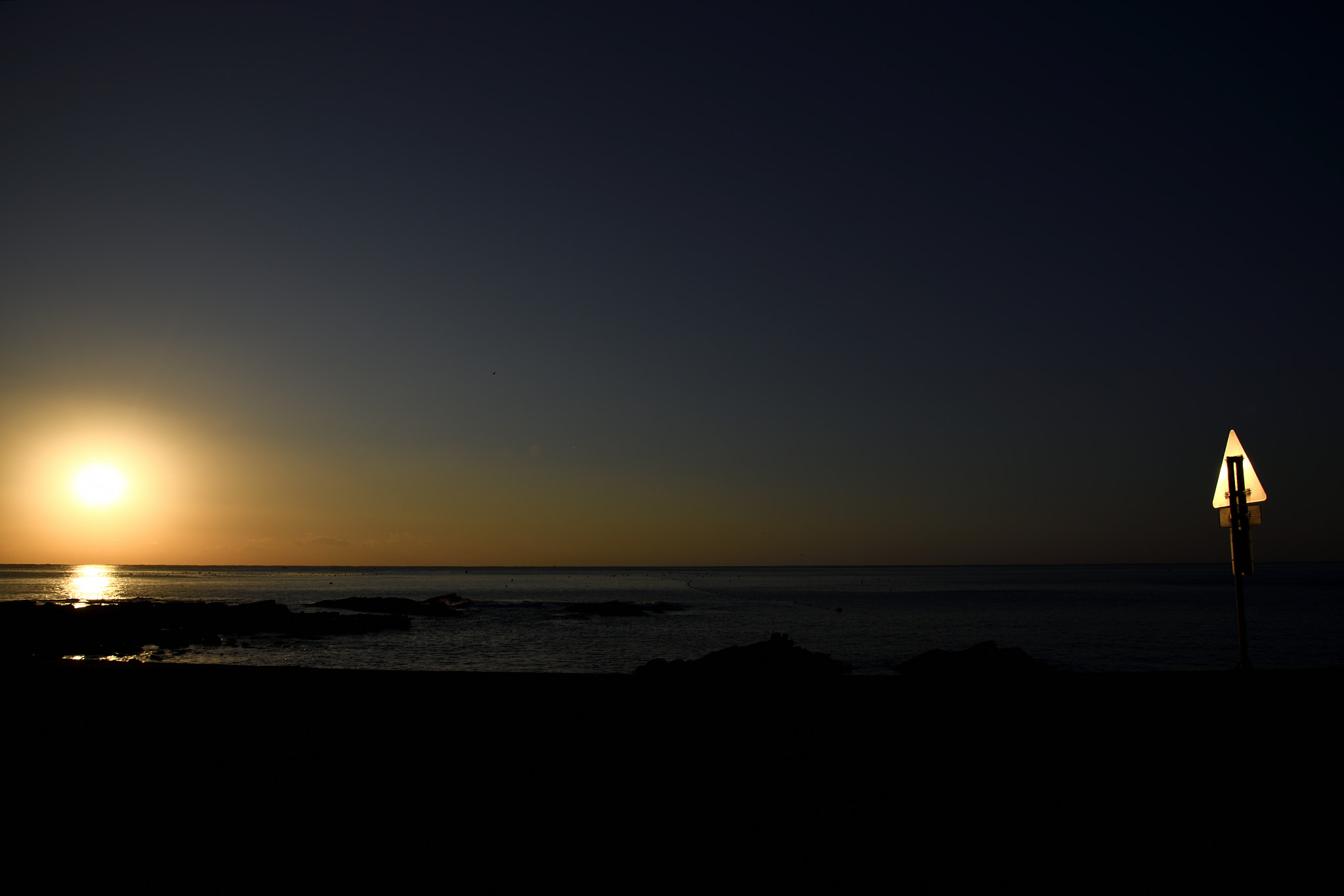Nikon AF-S Nikkor 24-120mm F4G ED VR sample photo. 경정리해안 dsc photography