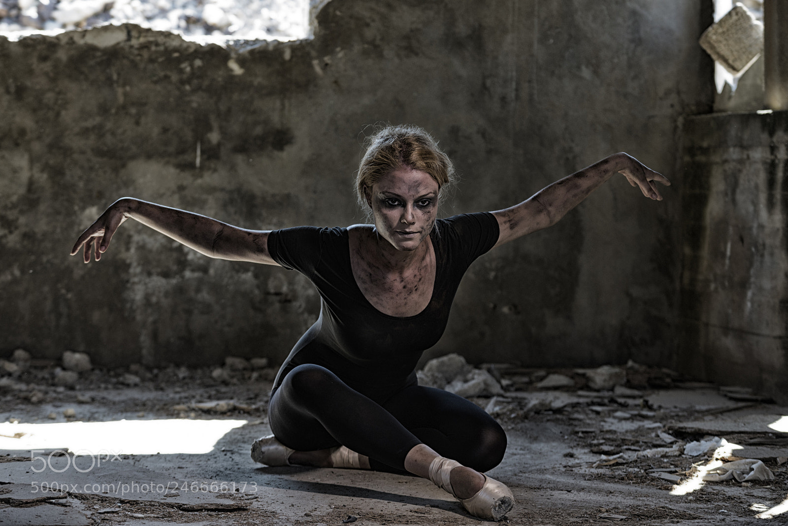 Nikon D610 sample photo. Toxic breath photography