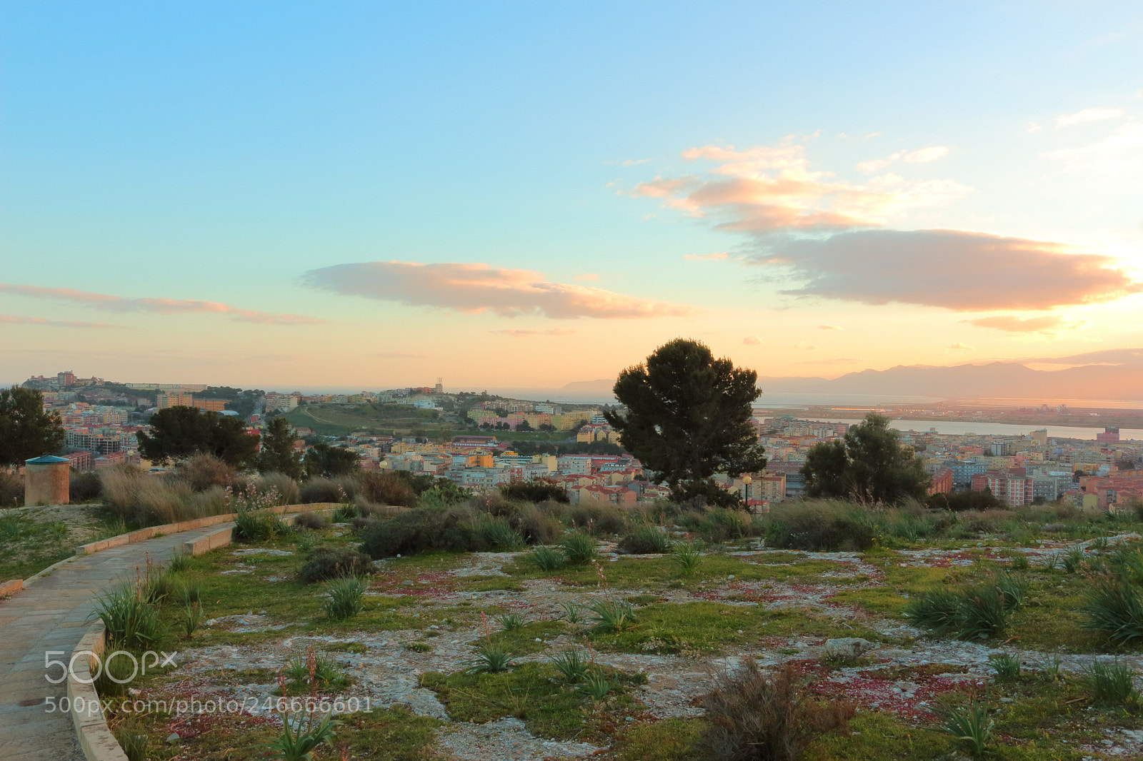 Canon EOS 100D (EOS Rebel SL1 / EOS Kiss X7) sample photo. Sunset in cagliari photography