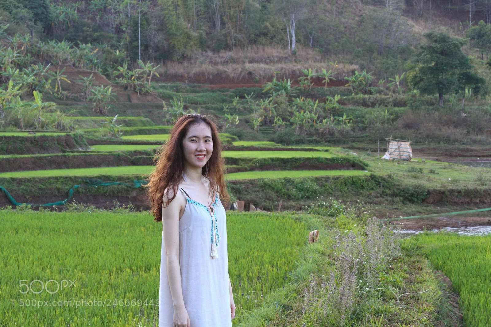 Canon EOS 7D sample photo. Em ở pleiku photography