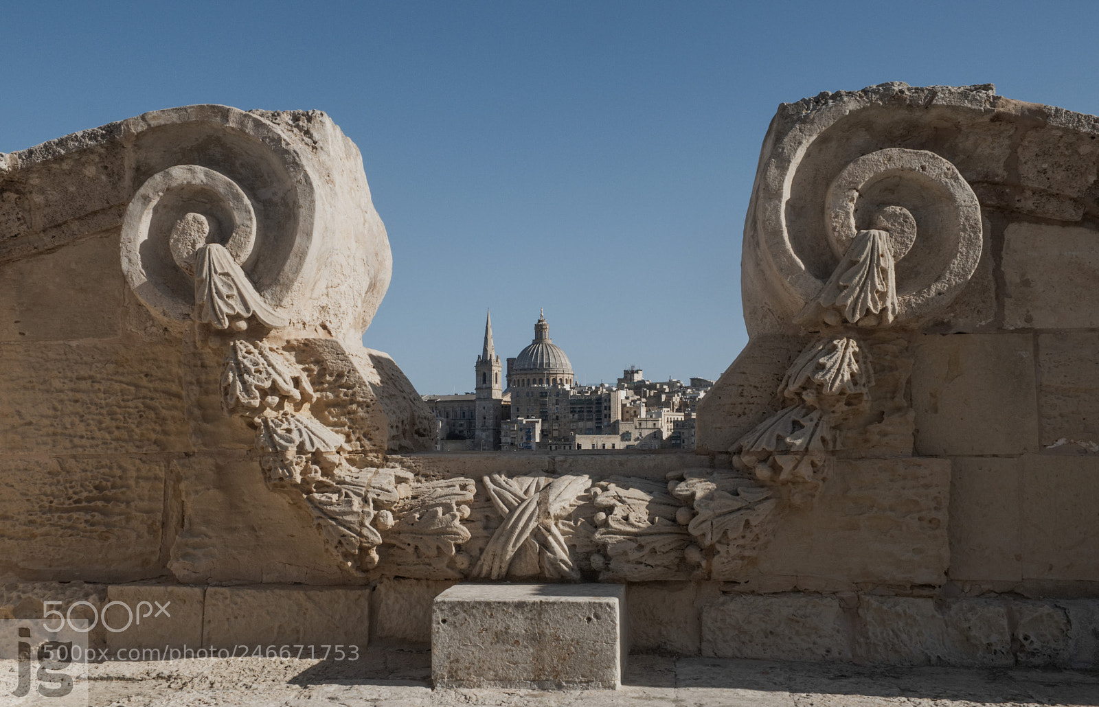 Canon EOS 77D (EOS 9000D / EOS 770D) sample photo. Manoel island fortress dome photography