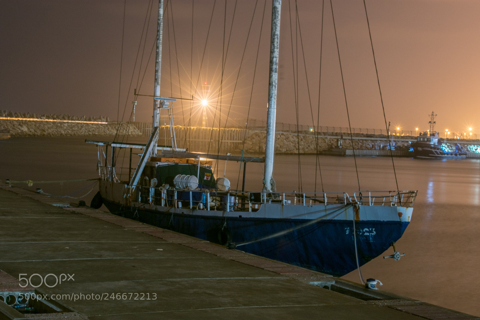 Nikon D3400 sample photo. Old boat resting photography