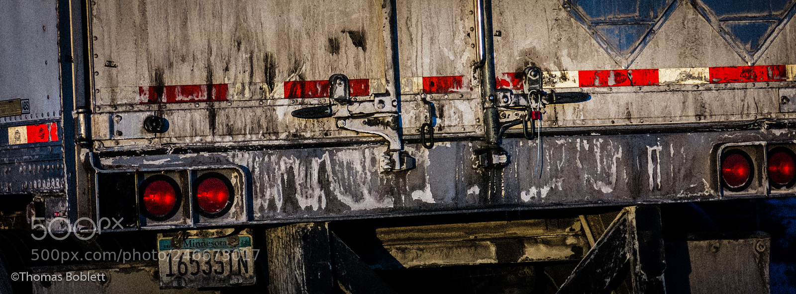 Canon PowerShot G15 sample photo. Winter truck photography