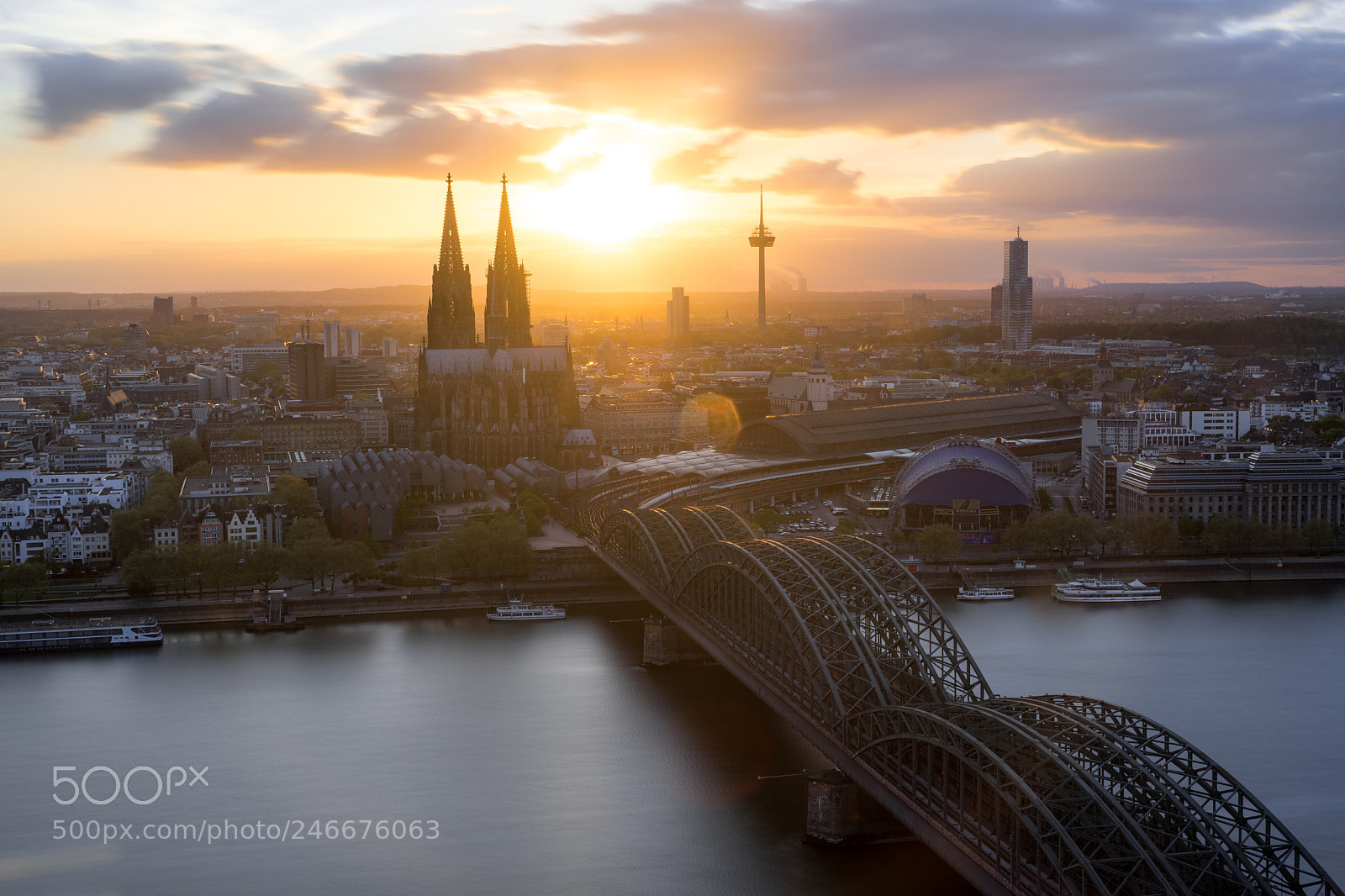 Sony a7 II sample photo. Cologne sunset photography