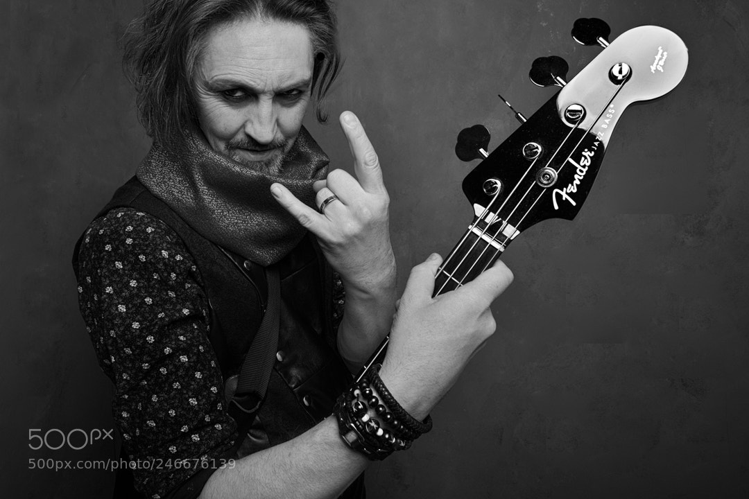 Nikon D5200 sample photo. Rock' n roll attitude photography