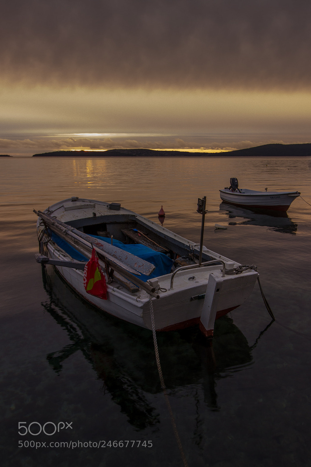 Canon EOS 600D (Rebel EOS T3i / EOS Kiss X5) sample photo. Just before dark photography