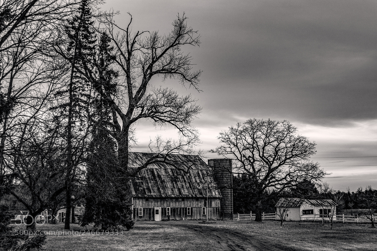 Nikon D7100 sample photo. Rural american barn. photography